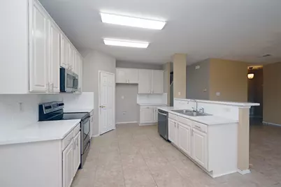 10706 Gleneagles Lane, Rowlett, TX 75089 - Photo 7