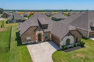 513 River Bank Ct, Granbury, TX 76049 - Photo 29