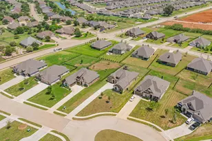 513 River Bank Ct, Granbury, TX 76049 - Photo 35