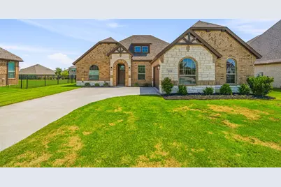 513 River Bank Court, Granbury, TX 76049 - Photo 3