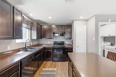 5925 Mountain Bluff Drive, Fort Worth, TX 76179 - Photo 13
