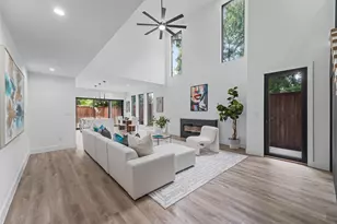 2304 Hondo, Dallas, TX 75219 - Photo 5