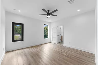 2304 Hondo, Dallas, TX 75219 - Photo 29