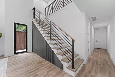 2304 Hondo, Dallas, TX 75219 - Photo 7