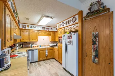 800 S Avenue F, Knox City, TX 79529 - Photo 13