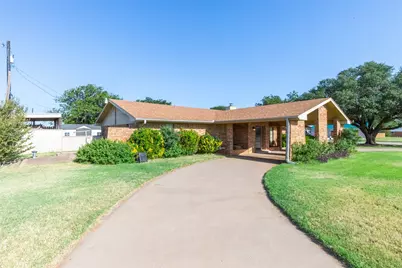 800 S Avenue F, Knox City, TX 79529 - Photo 3