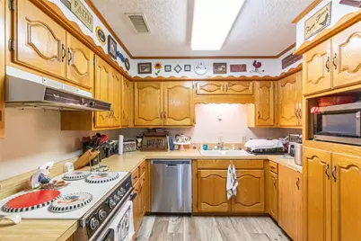 800 S Avenue F, Knox City, TX 79529 - Photo 9