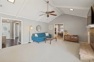 1307 N Trail Dr, Carrollton, TX 75006 - Photo 9