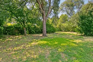 314 S Jackson Ave, Justin, TX 76247 - Photo 23