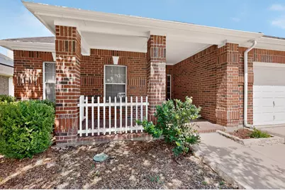 710 Bowie Lane, Mansfield, TX 76063 - Photo 5