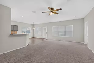 710 Bowie Ln, Mansfield, TX 76063 - Photo 15