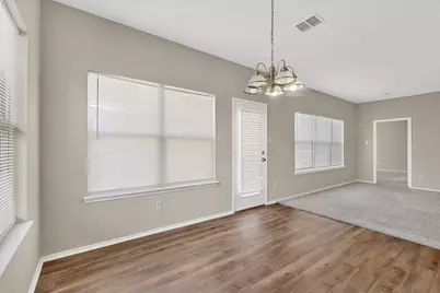 710 Bowie Lane, Mansfield, TX 76063 - Photo 17