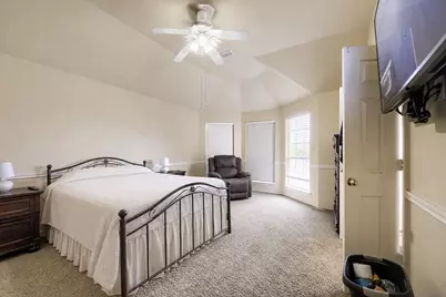 5016 Coral Creek Drive, Fort Worth, TX 76135 - Photo 17