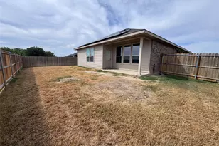 9312 Red Brush Trl, Fort Worth, TX 76131 - Photo 23