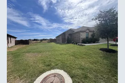 9312 Red Brush Trail, Fort Worth, TX 76131 - Photo 25