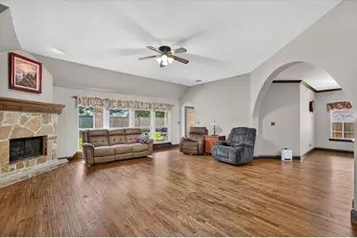 6908 Bradford Estates Drive, Sachse, TX 75048 - Photo 5