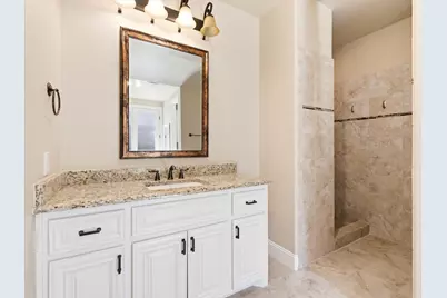 1013 Pleasant View Drive, Rockwall, TX 75087 - Photo 13