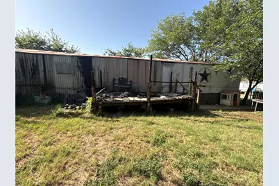 25 Lee Street, Keene, TX 76059 - Photo 3