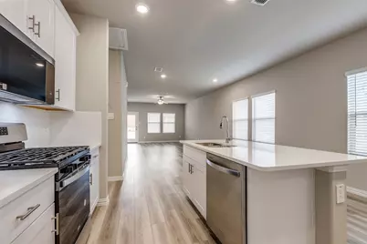 4805 Everly Court, Princeton, TX 75071 - Photo 7