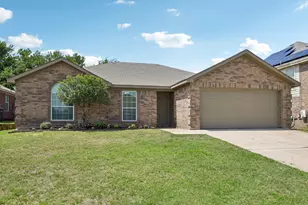 2214 Cancun Dr, Mansfield, TX 76063 - Photo 3