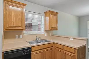 2214 Cancun Dr, Mansfield, TX 76063 - Photo 13