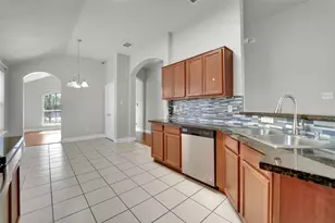 5205 Mirror Lake Dr, Haltom City, TX 76117 - Photo 9