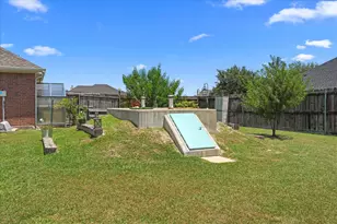 112 Springfield Ln, Red Oak, TX 75165 - Photo 33