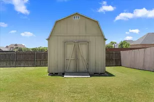 112 Springfield Ln, Red Oak, TX 75165 - Photo 37