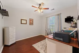 112 Springfield Ln, Red Oak, TX 75165 - Photo 23
