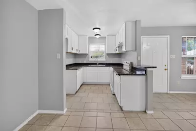 1424 E Mulkey Street #1426, Fort Worth, TX 76104 - Photo 7