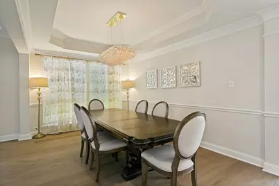 412 S Hampton Court, Lewisville, TX 75056 - Photo 5