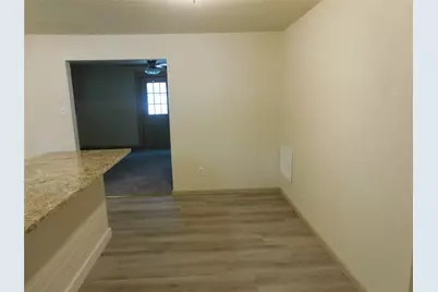 407 NE 4th Street, Hubbard, TX 76648 - Photo 13