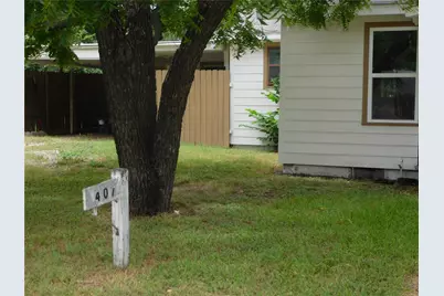 407 NE 4th Street, Hubbard, TX 76648 - Photo 5