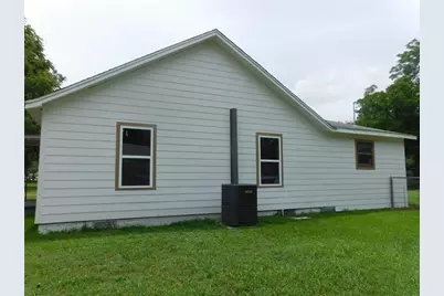 407 NE 4th Street, Hubbard, TX 76648 - Photo 3