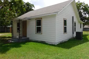 407 NE 4th St, Hubbard, TX 76648 - Photo 25