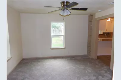 407 NE 4th Street, Hubbard, TX 76648 - Photo 17