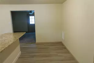 407 NE 4th St, Hubbard, TX 76648 - Photo 13