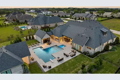 660 Louise Drive, Fairview, TX 75069 - Photo 1