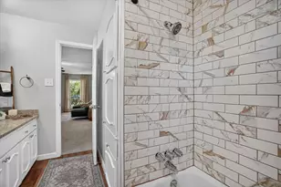 404 NW Wintercrest Rd, Burleson, TX 76028 - Photo 17