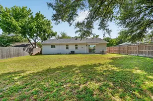 404 NW Wintercrest Rd, Burleson, TX 76028 - Photo 37