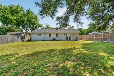 404 NW Wintercrest Road, Burleson, TX 76028 - Photo 35