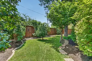 6032 Burgundy Rd, Dallas, TX 75230 - Photo 35