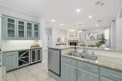 1906 Fountain Wood Drive, Euless, TX 76039 - Photo 15
