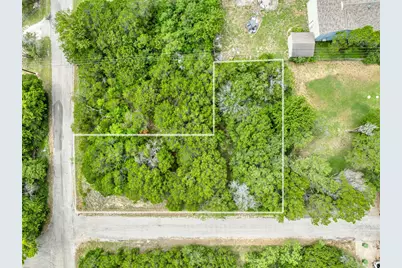 1725 Hitching Post Road, Granbury, TX 76049 - Photo 1