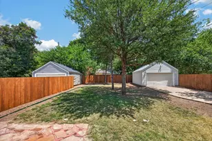 3609 Stadium Dr, Fort Worth, TX 76109 - Photo 21