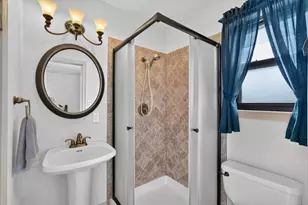 184 Oakhurst Dr, Bedford, TX 76022 - Photo 21