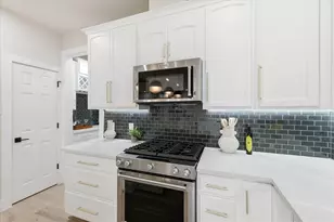 1400 Hudspeth Dr, Carrollton, TX 75010 - Photo 11