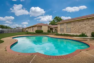 1423 Cassandra Cir, DeSoto, TX 75115 - Photo 11