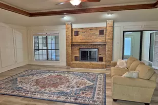 1713 Iroquois Dr, Garland, TX 75043 - Photo 9