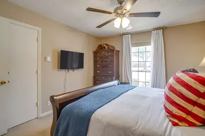 937 Roaring Springs Road, Fort Worth, TX 76114 - Photo 19